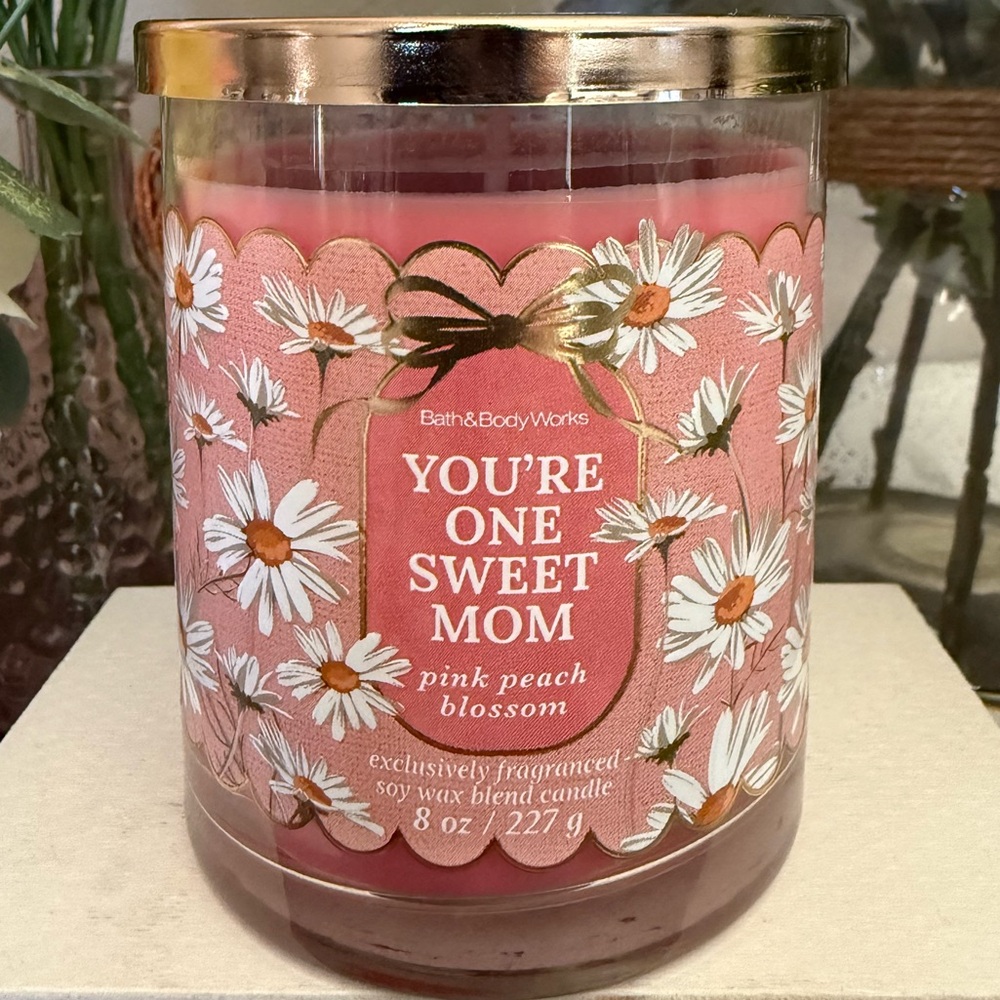 🆕🪷 BATH & BODY WORKS PINK PEACH BLOSSOM “YOU’RE ONE SWEET MOM” SINGLE WICK